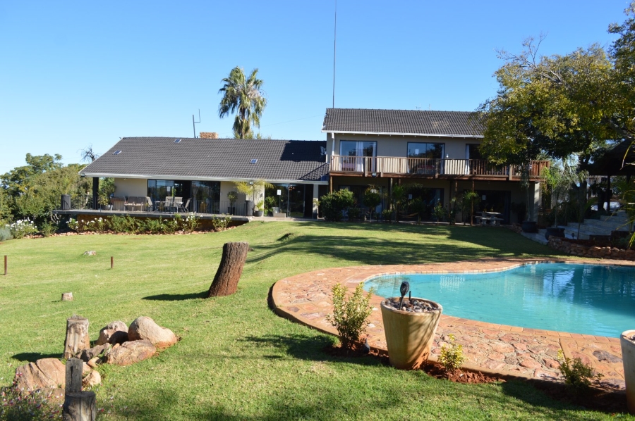 Commercial Property for Sale in Wilkoppies North West